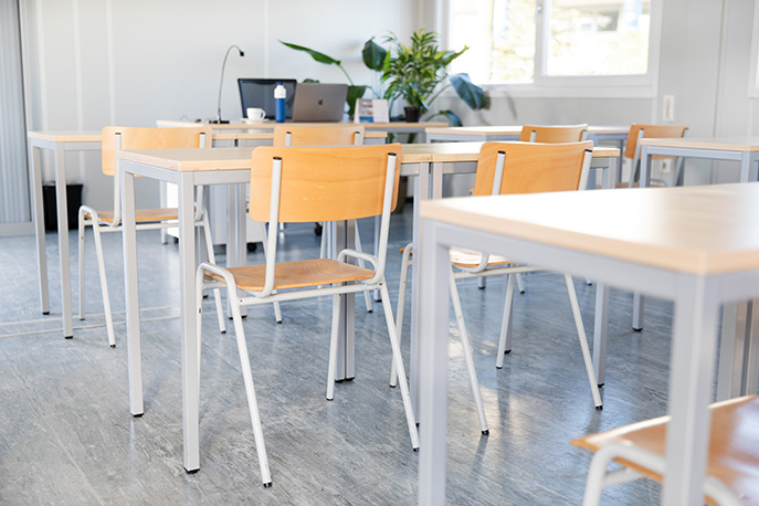 Louer des chaises de salle de classe