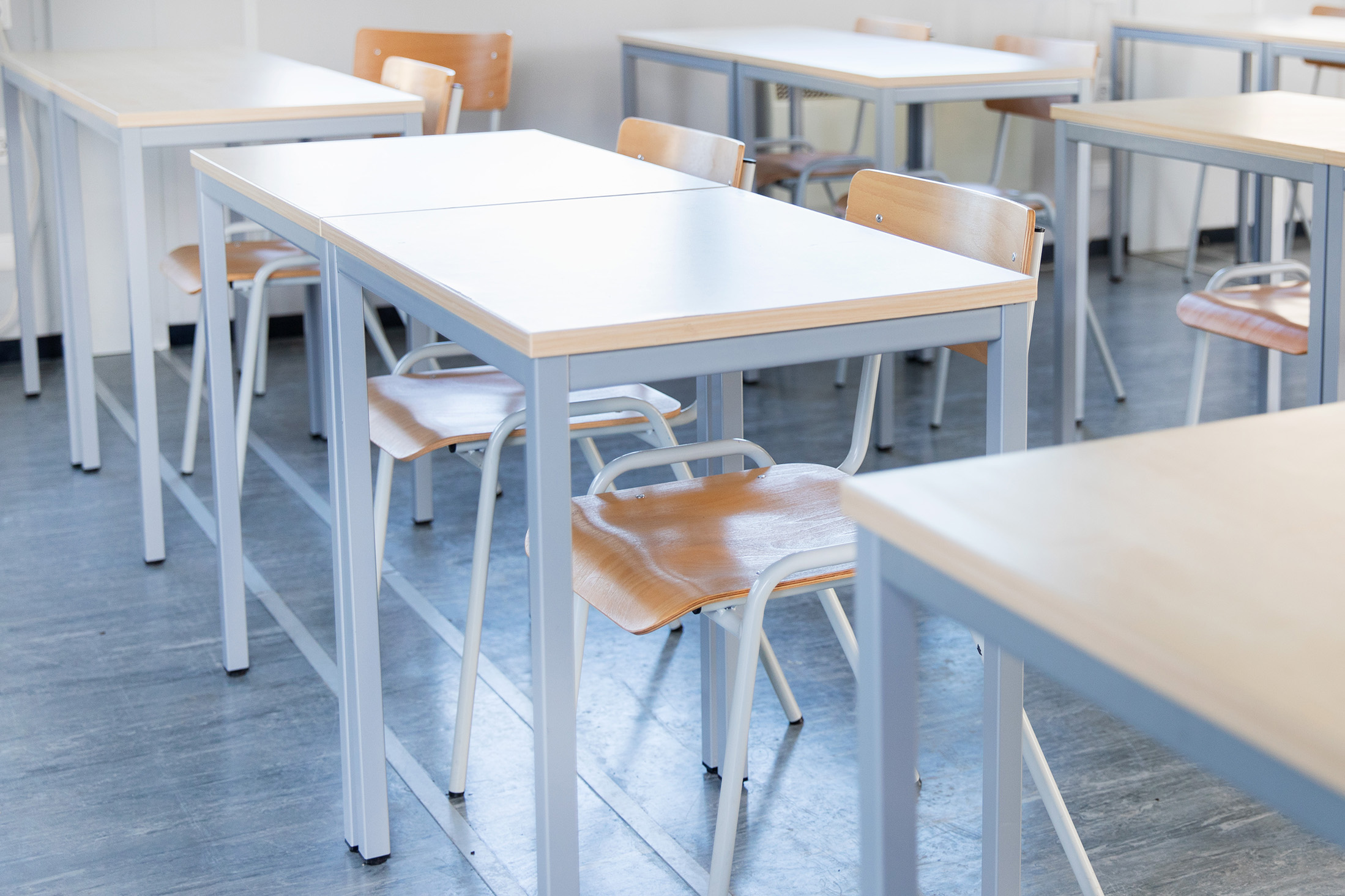 Tables d'école