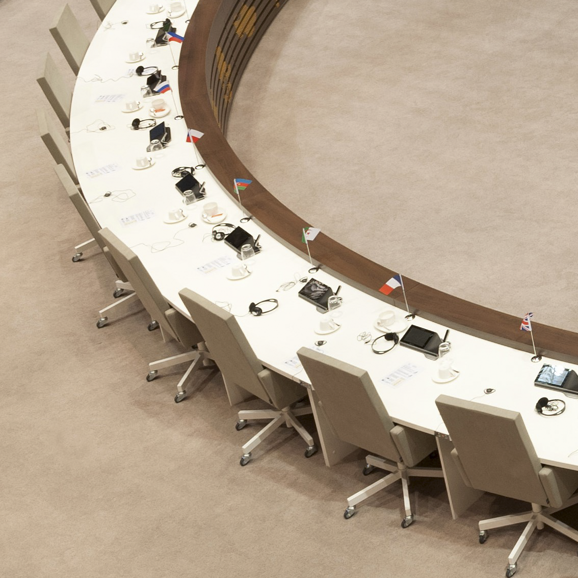 AVL Chair